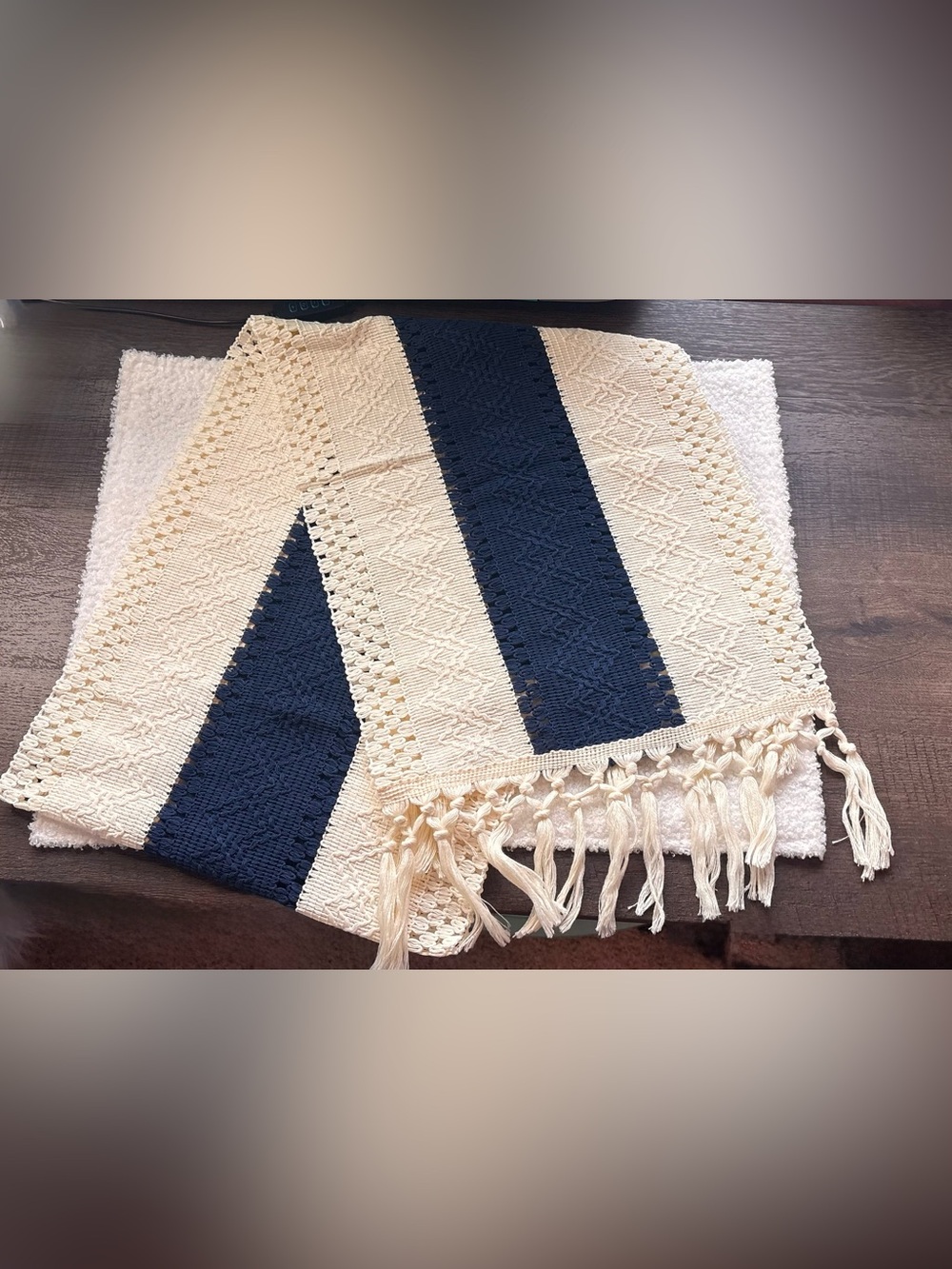 Table runner